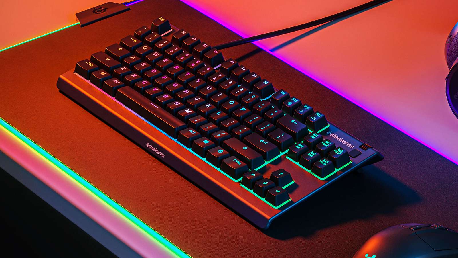 SteelSeries představuje voděodolnou klávesnici Apex 3 TKL