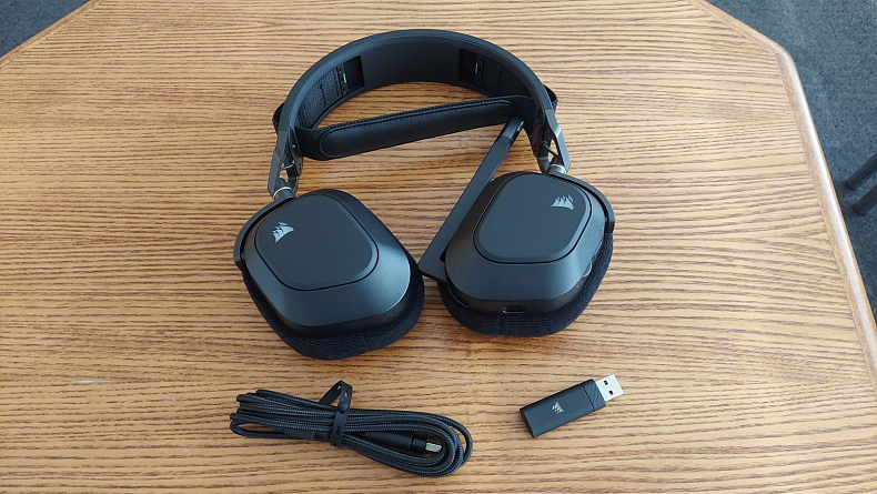 Recenze: Corsair HS80 RGB Wireless - všestranný bezdrátový headset
