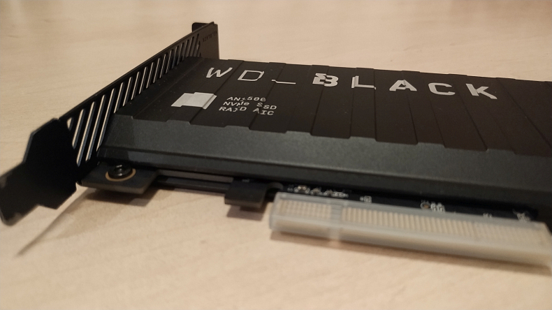 Recenze: WD_BLACK AN1500 - RGB PCIe úložiště se dvěma SSD