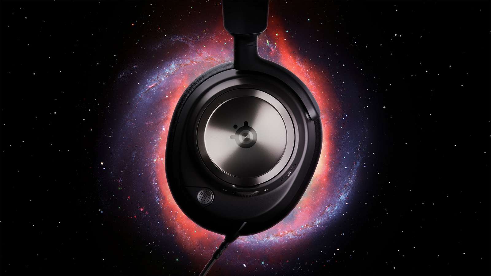 SteelSeries odhaluje zbrusu nové headsety Arctis Nova Pro