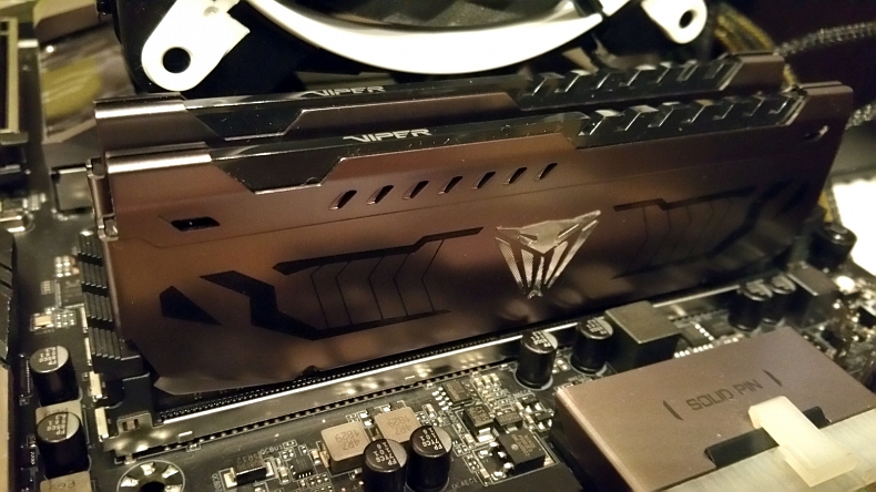 Recenze: Patriot Viper Steel Series 16 GB DDR4 4400 MHz - pro nejrychlejší