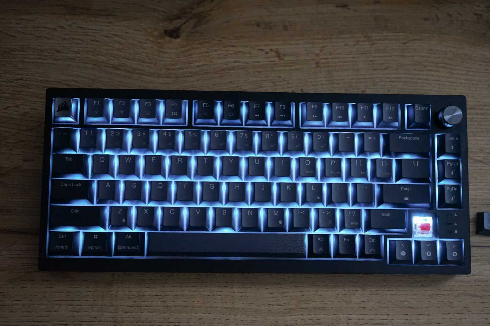 Recenze: mechanická klávesnice Corsair K65 Plus - herní univerzál, kterého si zamilujete