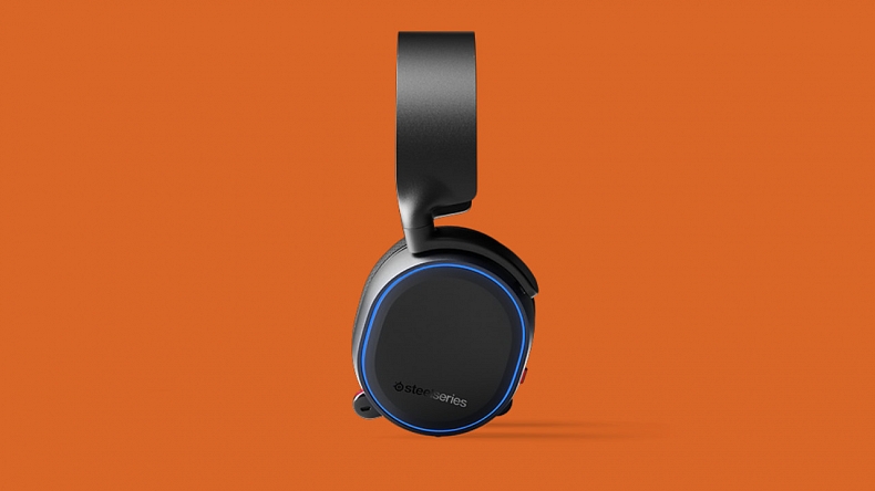 Recenze: SteelSeries Arctis 5 (2019 edice) - vyvážený headset, bez Windows je ale horší