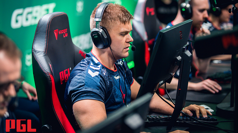 Skupina C byla plná překvapení. MOUZ jsou ve čtvrtfinále, Astralis z kola ven.