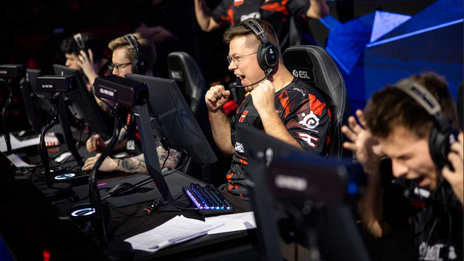 MOUZ se do finále IEM Katowice nepodívá ani letos, frozen porazil bývalé spoluhráče