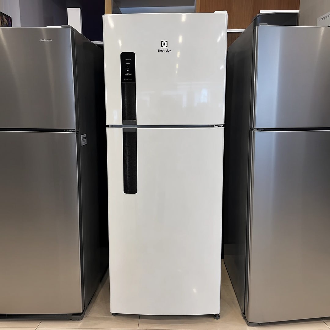 DUPLEX AUTOSENSE COM 380L, MODELO INVERTER

Geladeira Electr