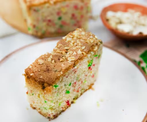 FRUIT CAKE SLICE