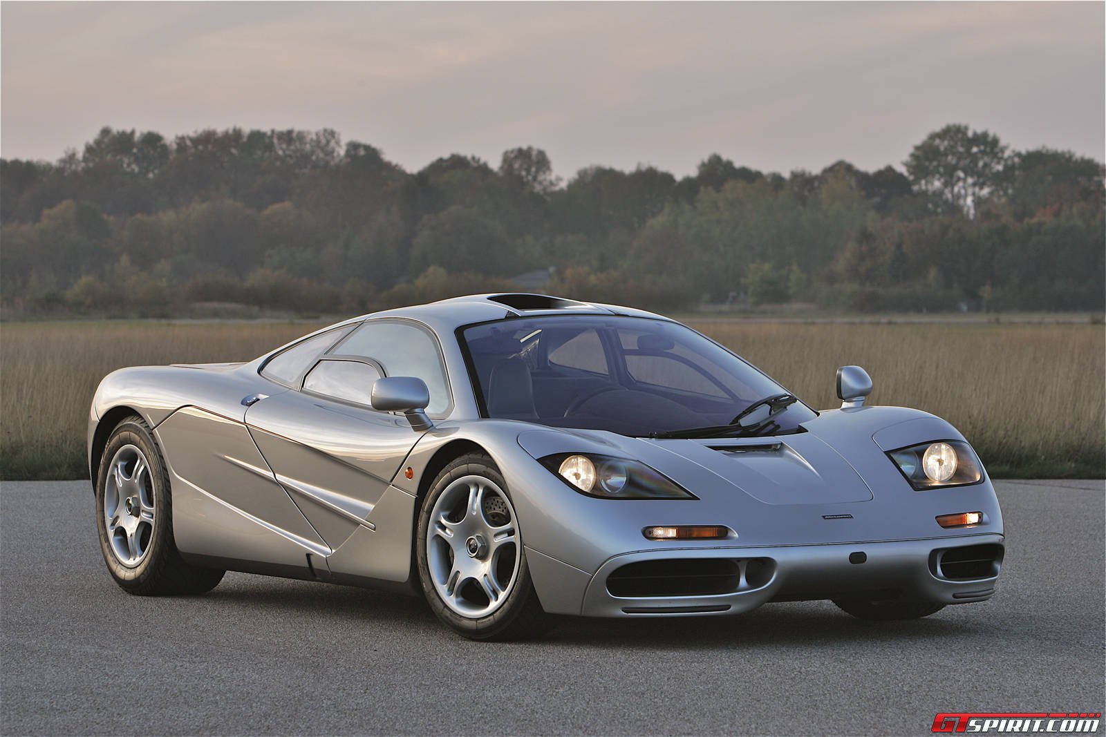 Road Test McLaren F1 GTspirit