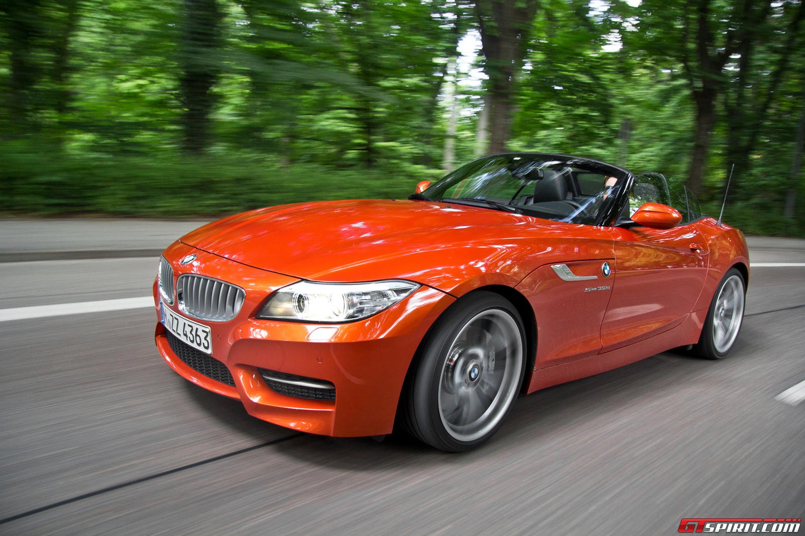 Road Test 2014 Bmw Z4 Sdrive35is Gtspirit