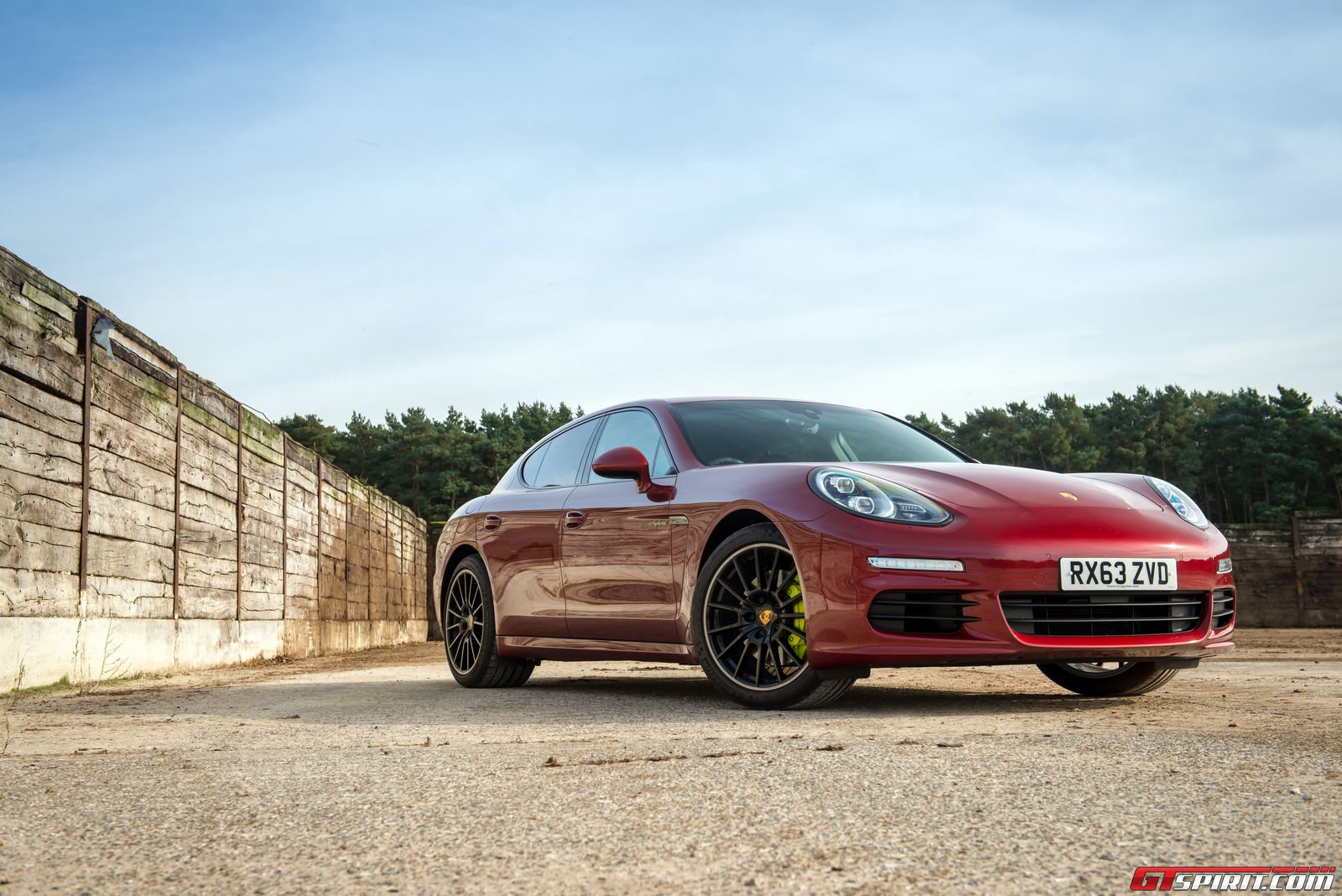 Road Test 2014 Porsche Panamera Review