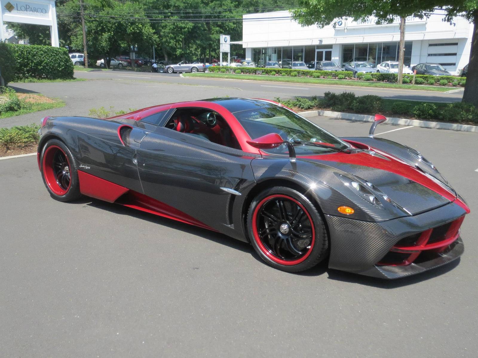 Miller Motorcars Receives Unique Two Tone Pagani Huayra GTspirit