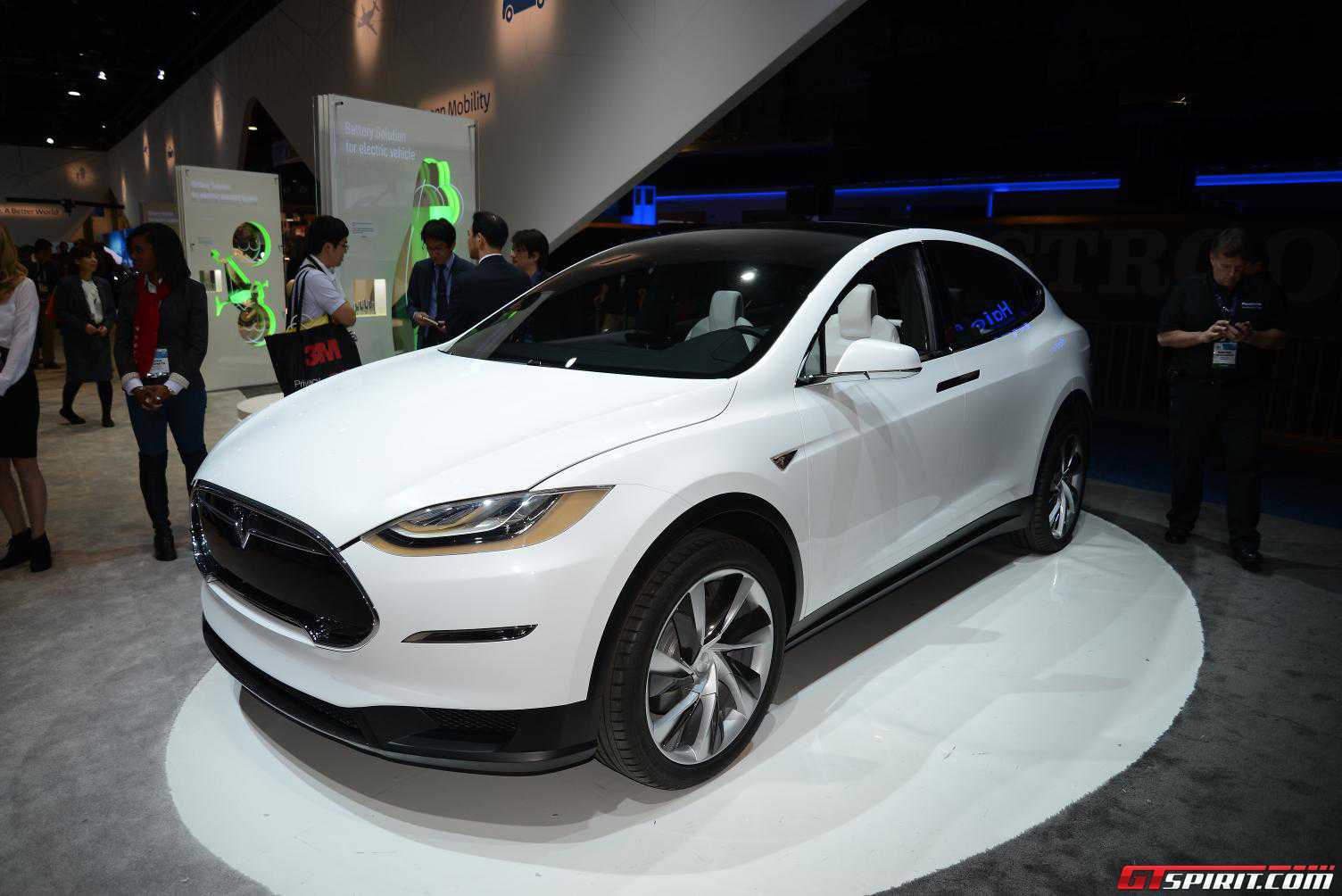 tesla model x 2015