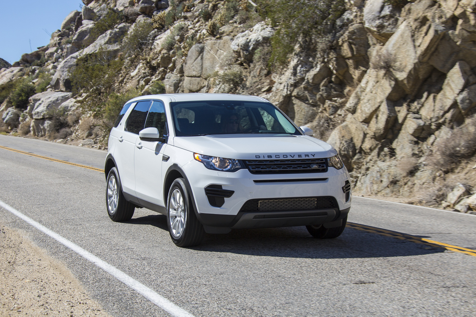 Official: 2015 Land Rover Discovery Sport Launch Edition - GTspirit