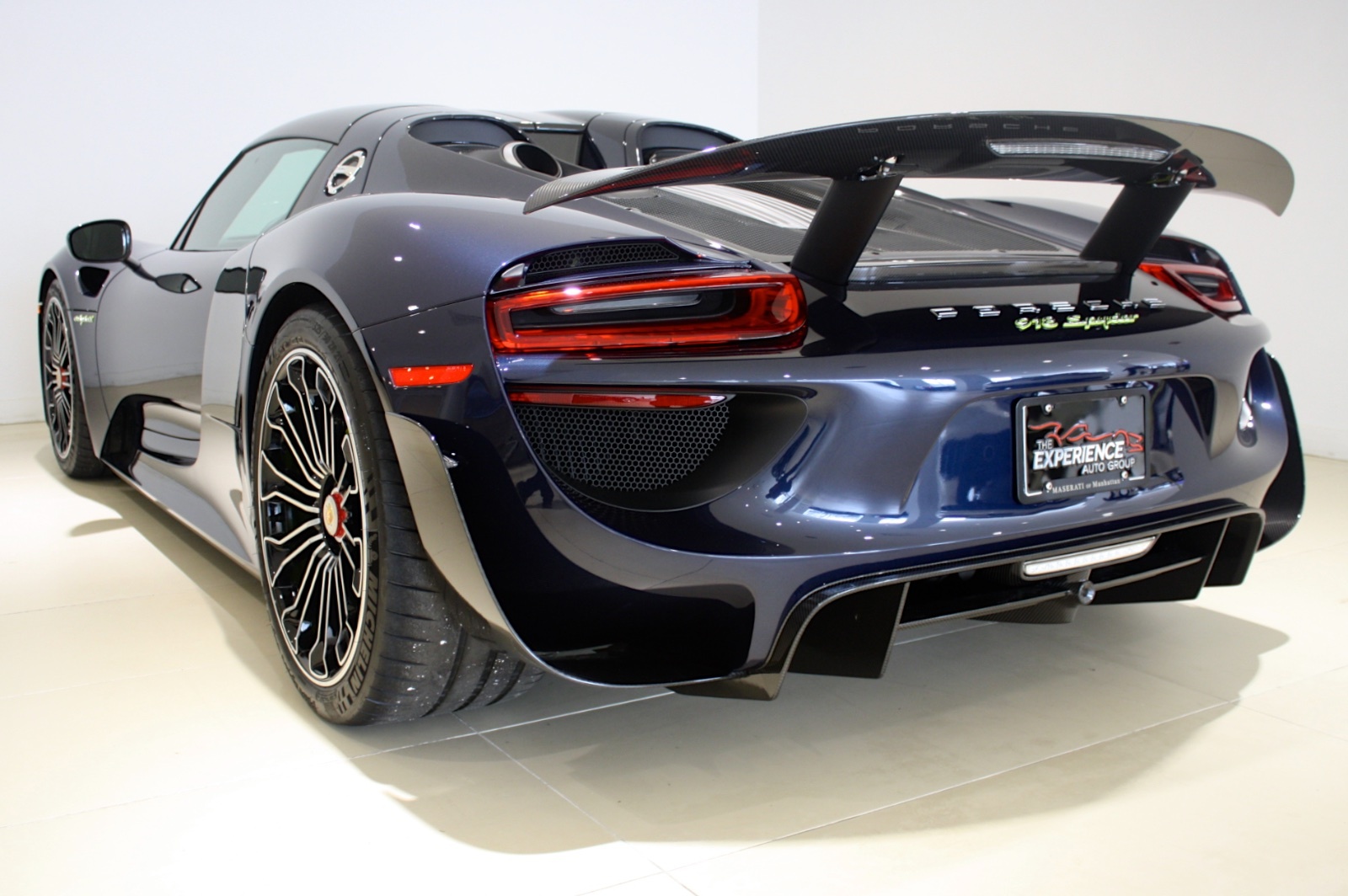 2015 Porsche 918 Spyder Weissach Package