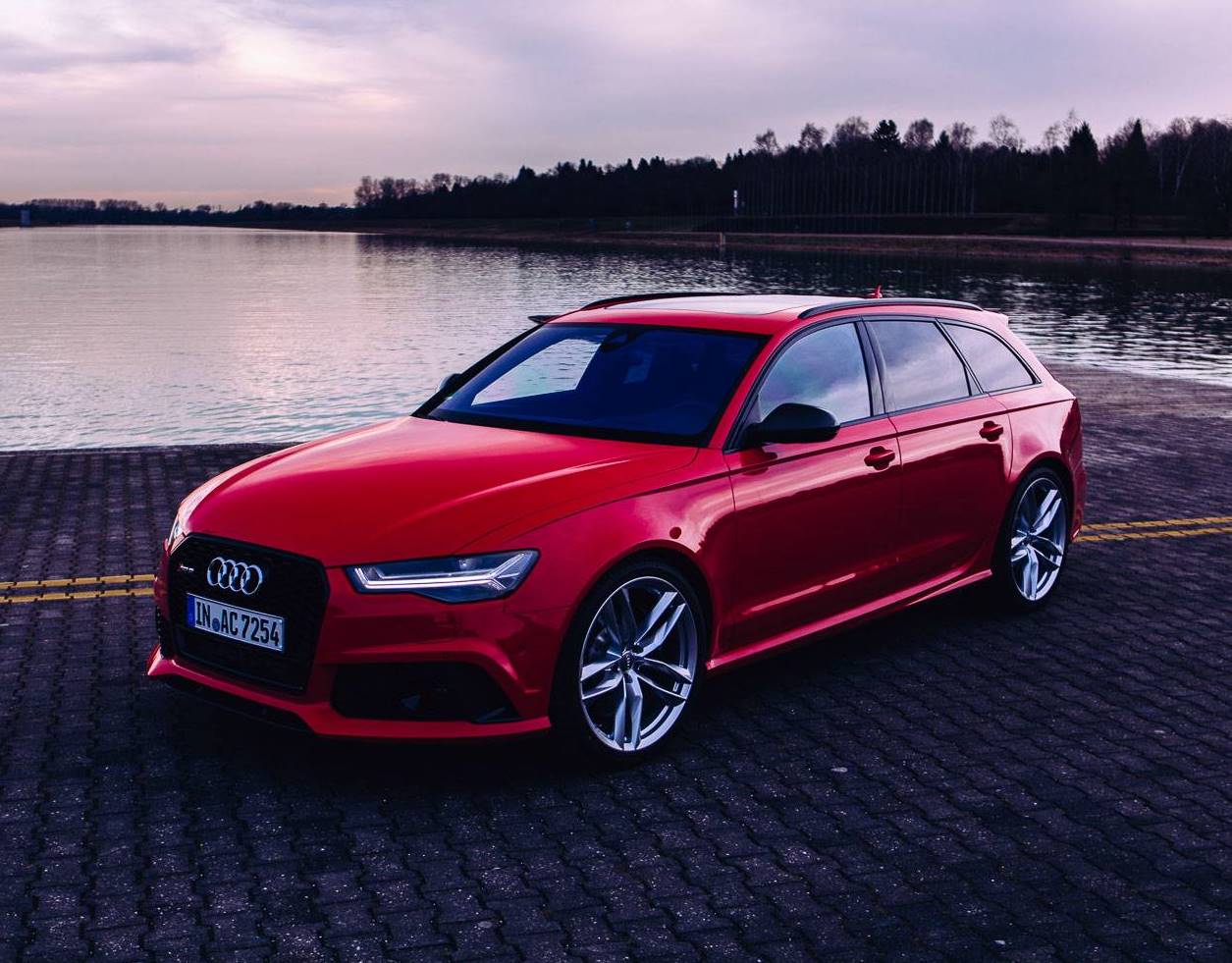 Audi rs6 avant обои