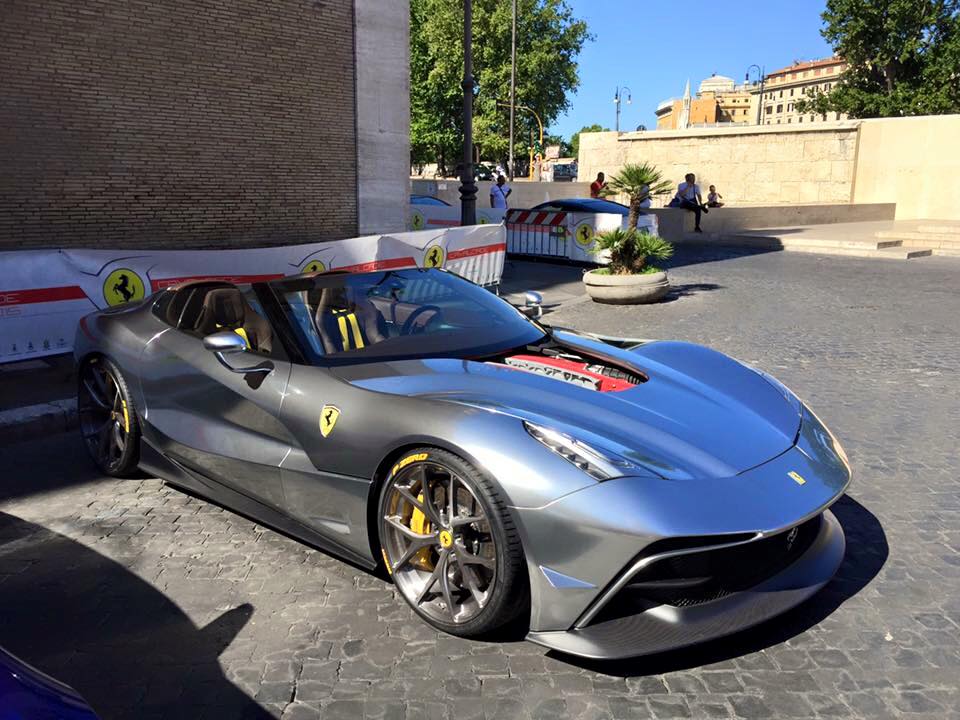 Ferrari f12 Berlinetta TRS