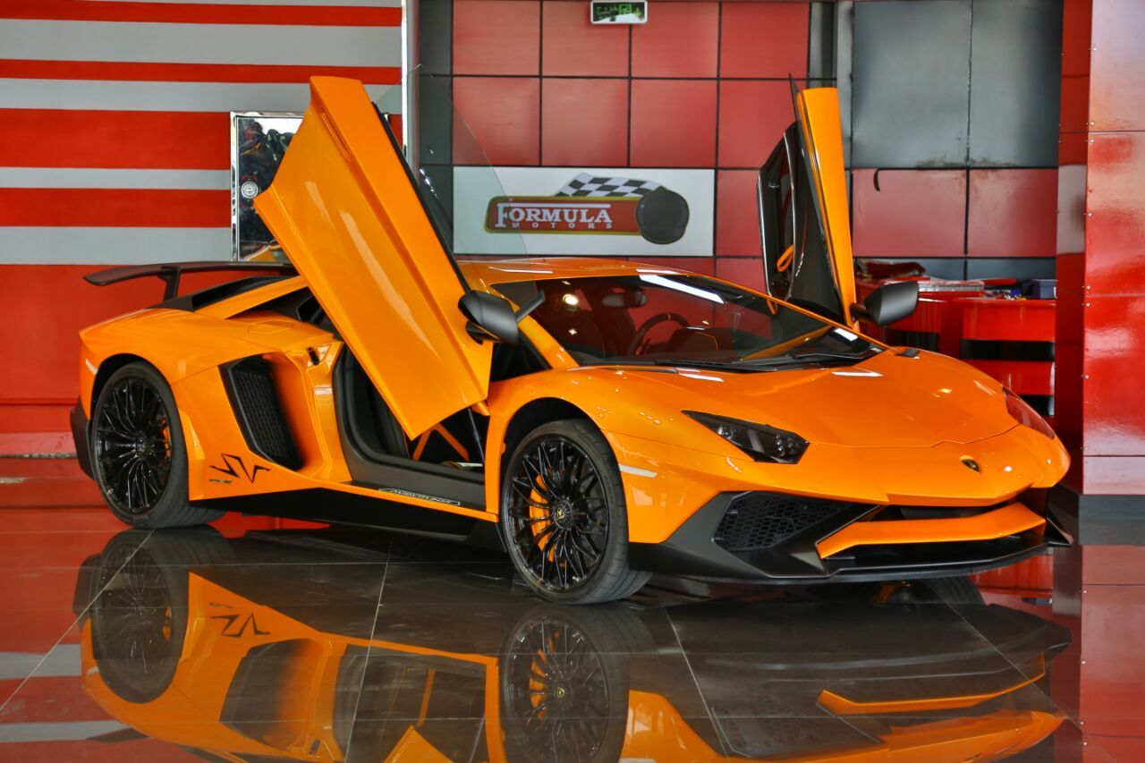 Aventador SV оранжевый