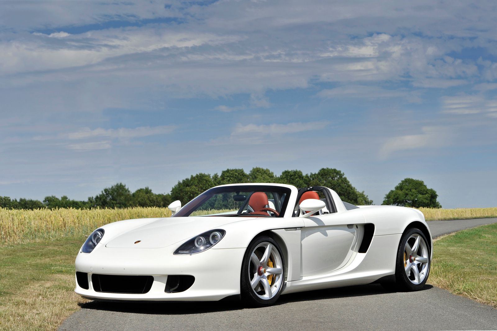 Фото porsche carrera gt