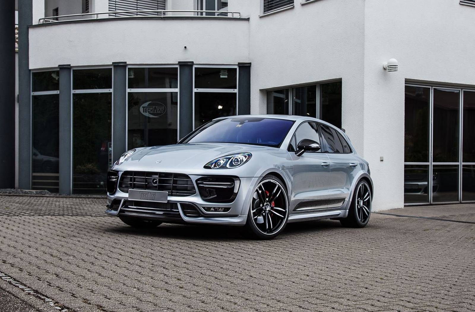 Silver Porsche Macan by Techart GTspirit