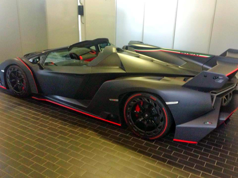 Самая дорогая машина в мире lamborghini veneno roadster