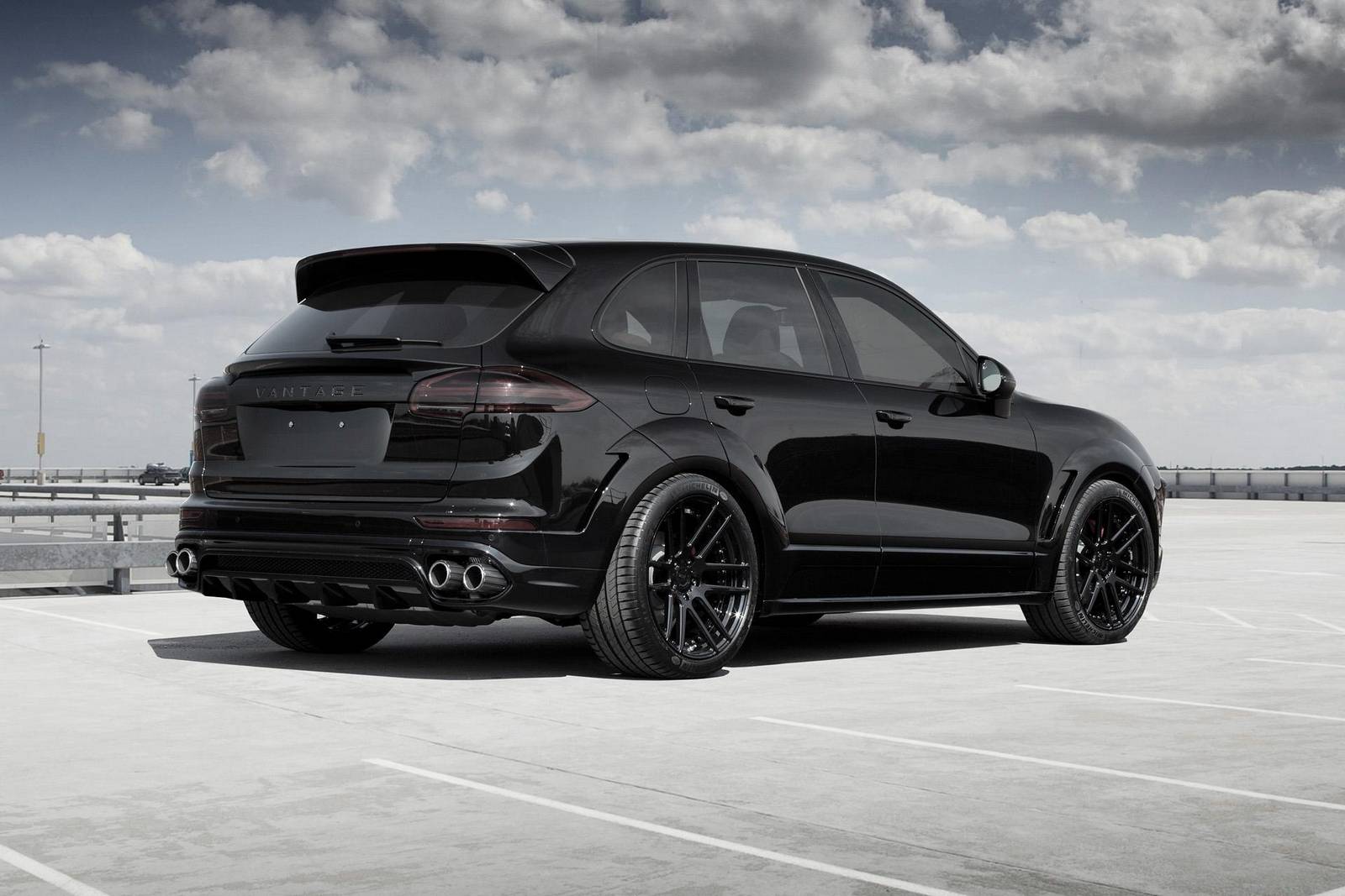 Что такое porsche cayenne