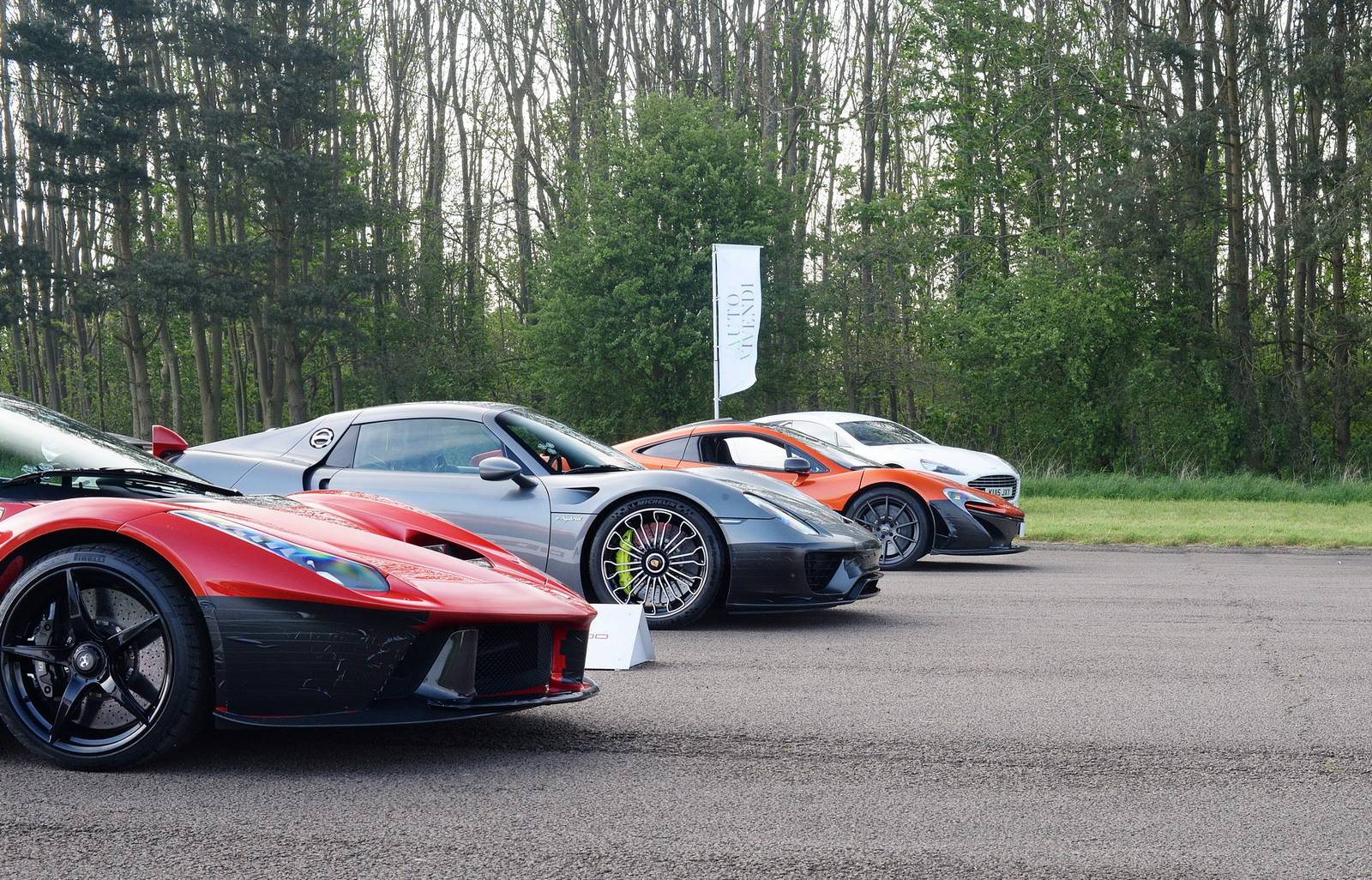 the-hypercar-holy-trinity-200mph-challenge-gtspirit