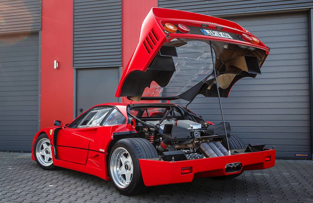 Ferrari F40 19 e1486380905466