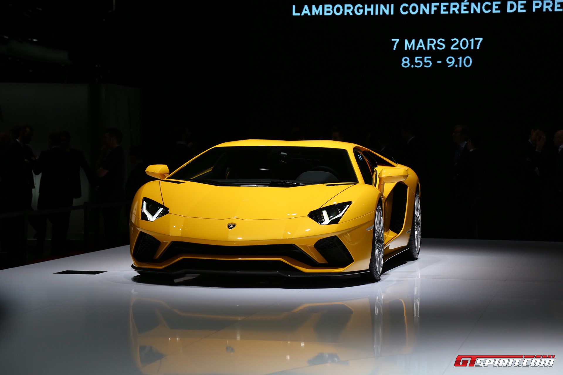 Lamborghini Aventador 2017