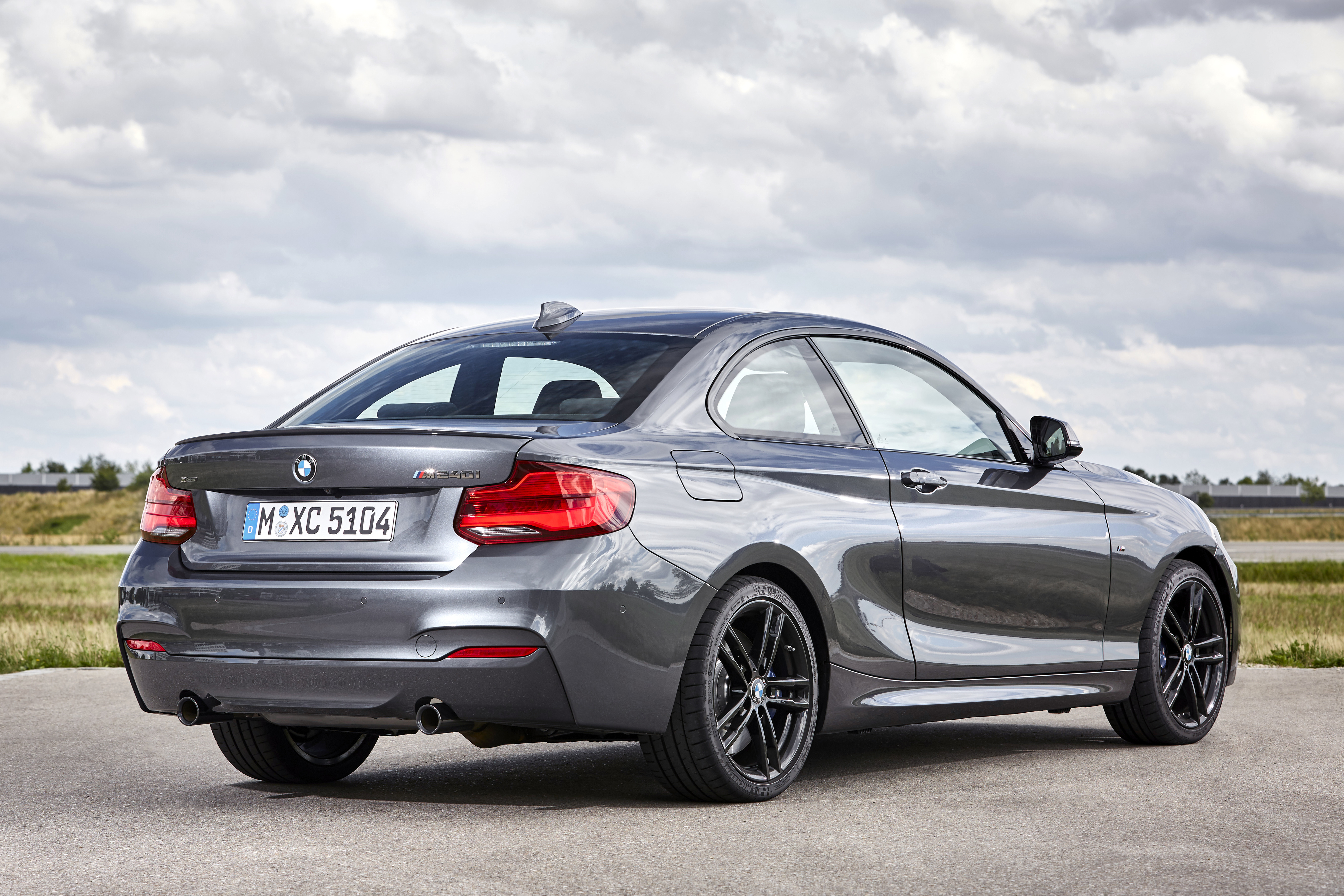 Bmw m240i xdrive coupe