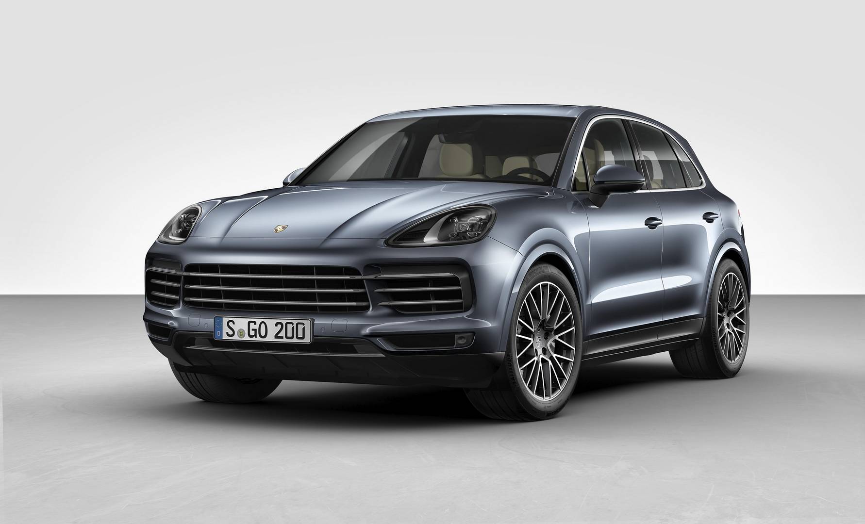 Porsche cayenne 2018 года