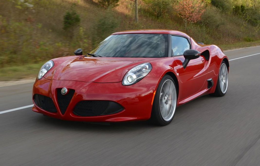 Alfa Romeo 4C Coupe 11 1 1068x684