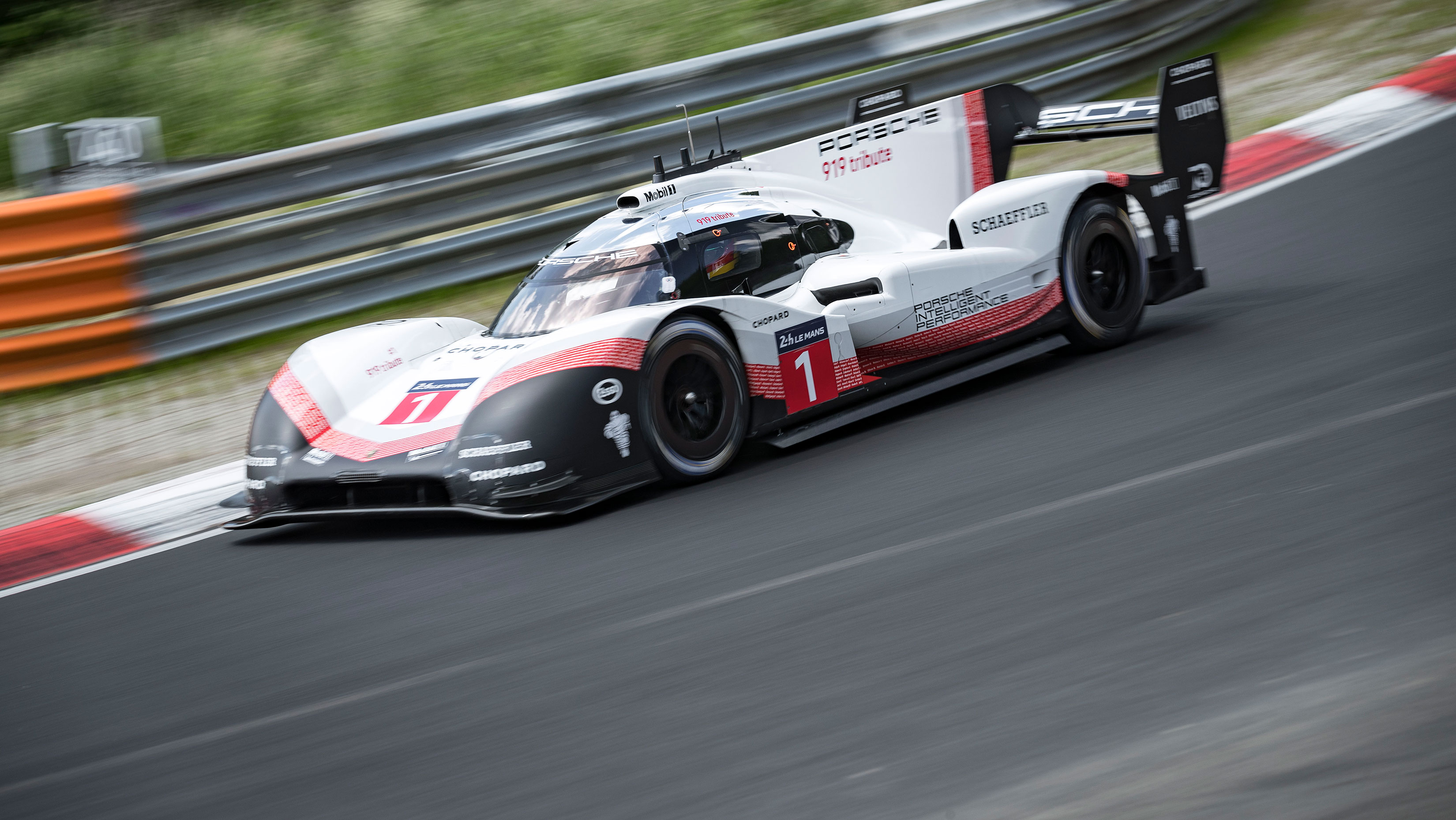 Timo Bernhard breaks Nurburgring lap record in Porsche 919 Evo!