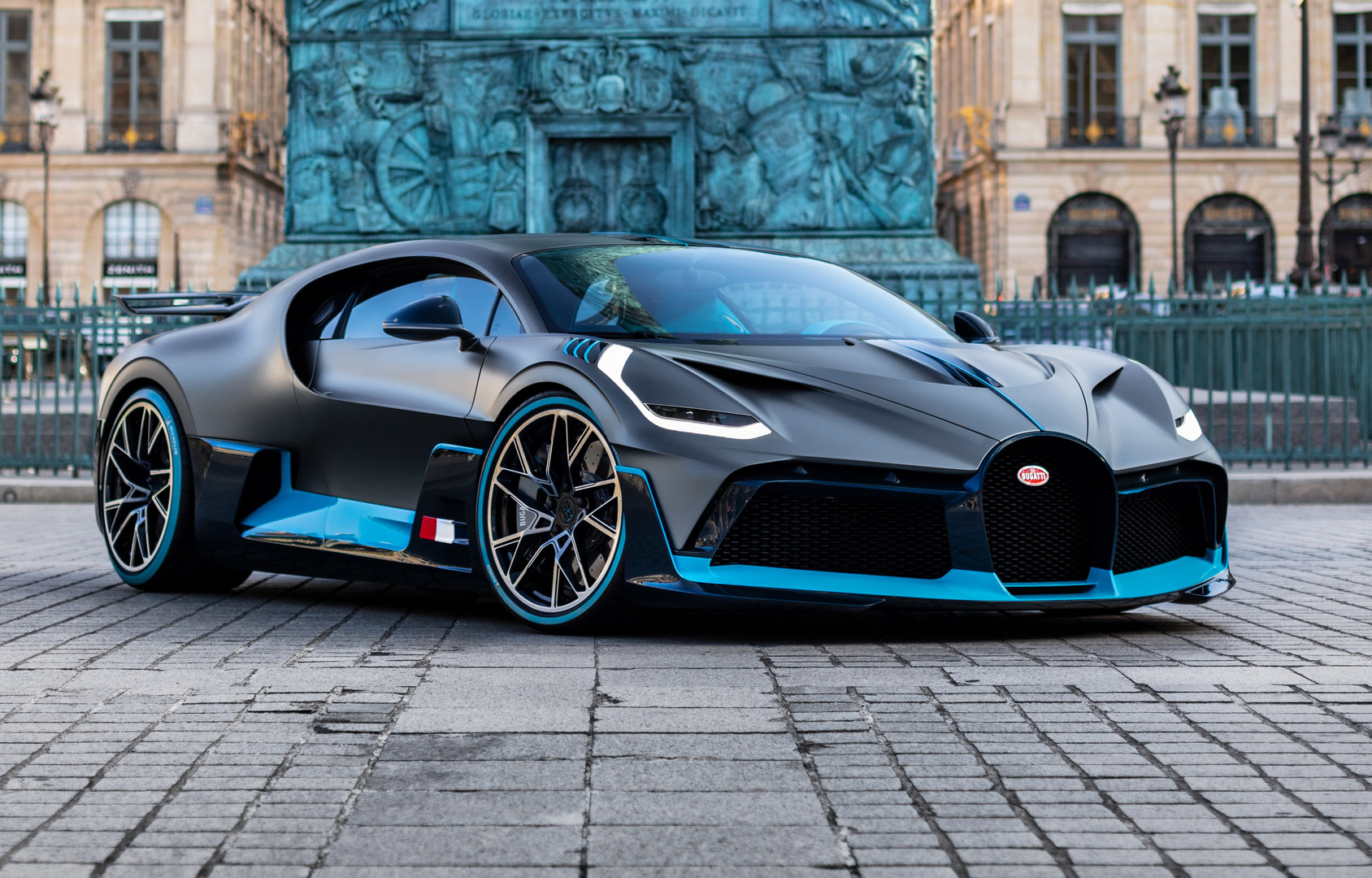 First Impression Bugatti Divo GTspirit