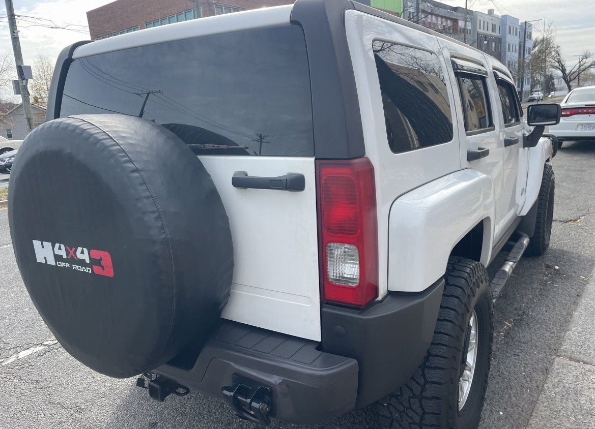 Hummer H3