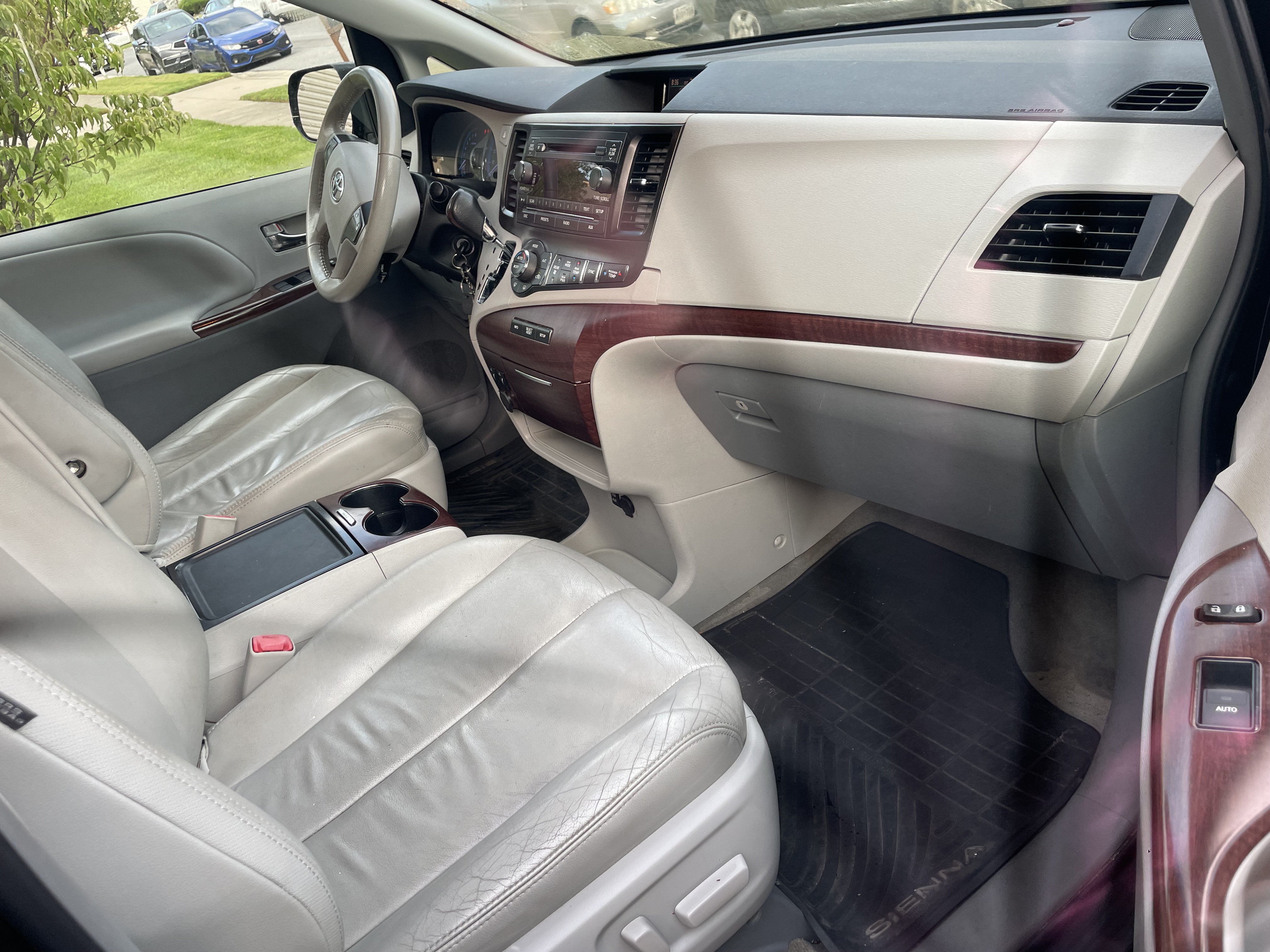 Toyota Sienna