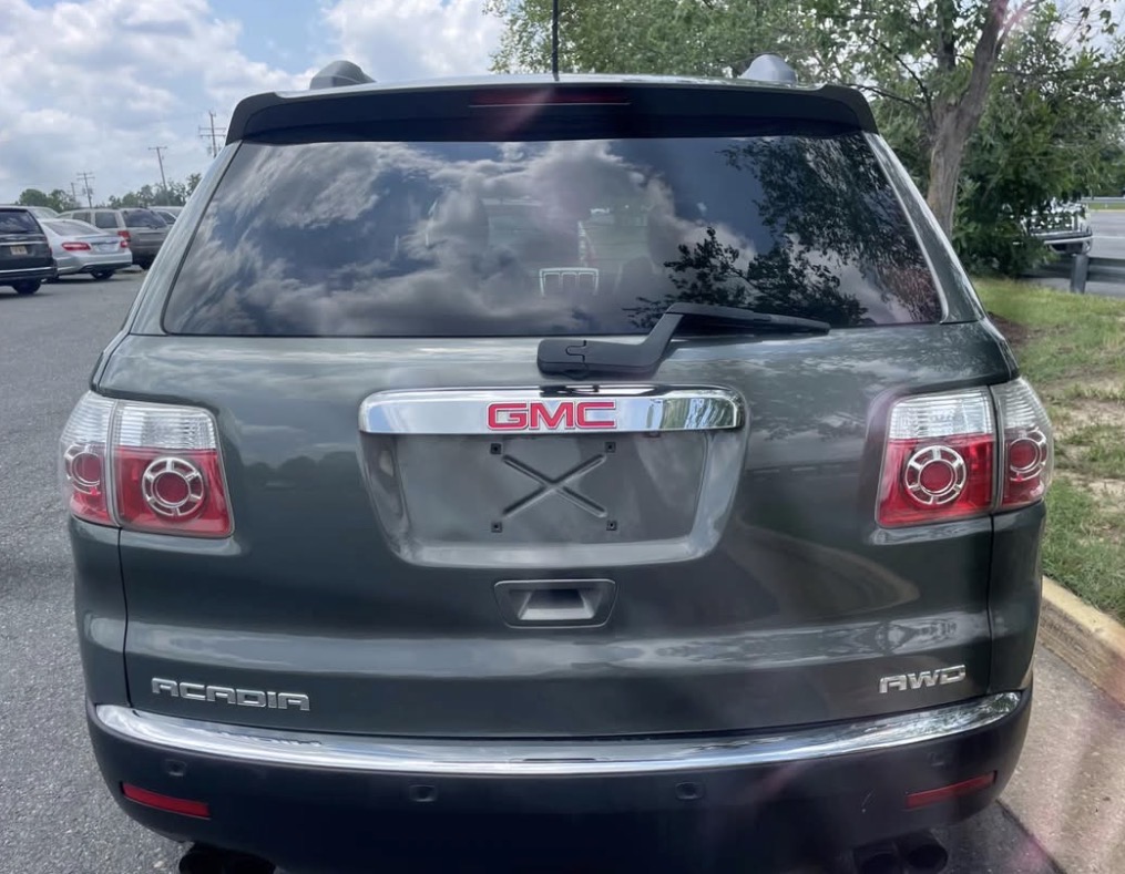 2011 GMC Acadia