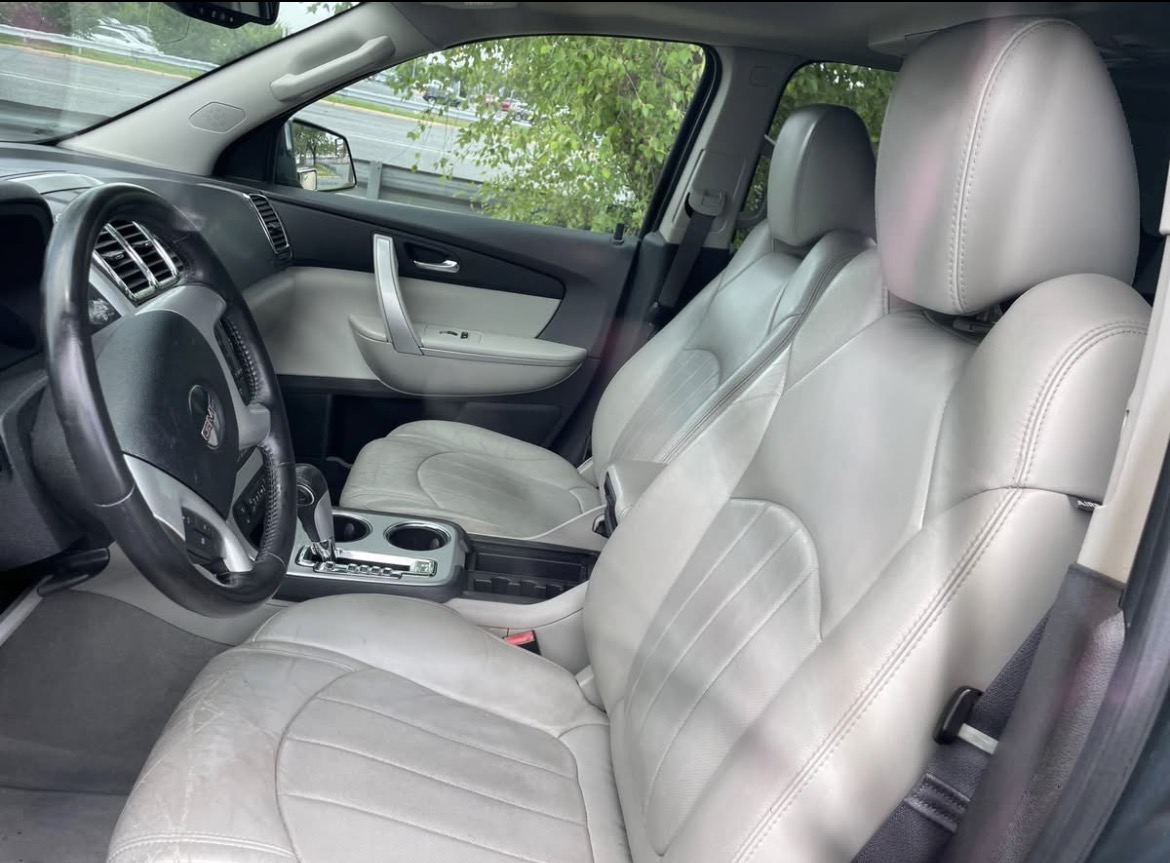 GMC Acadia
