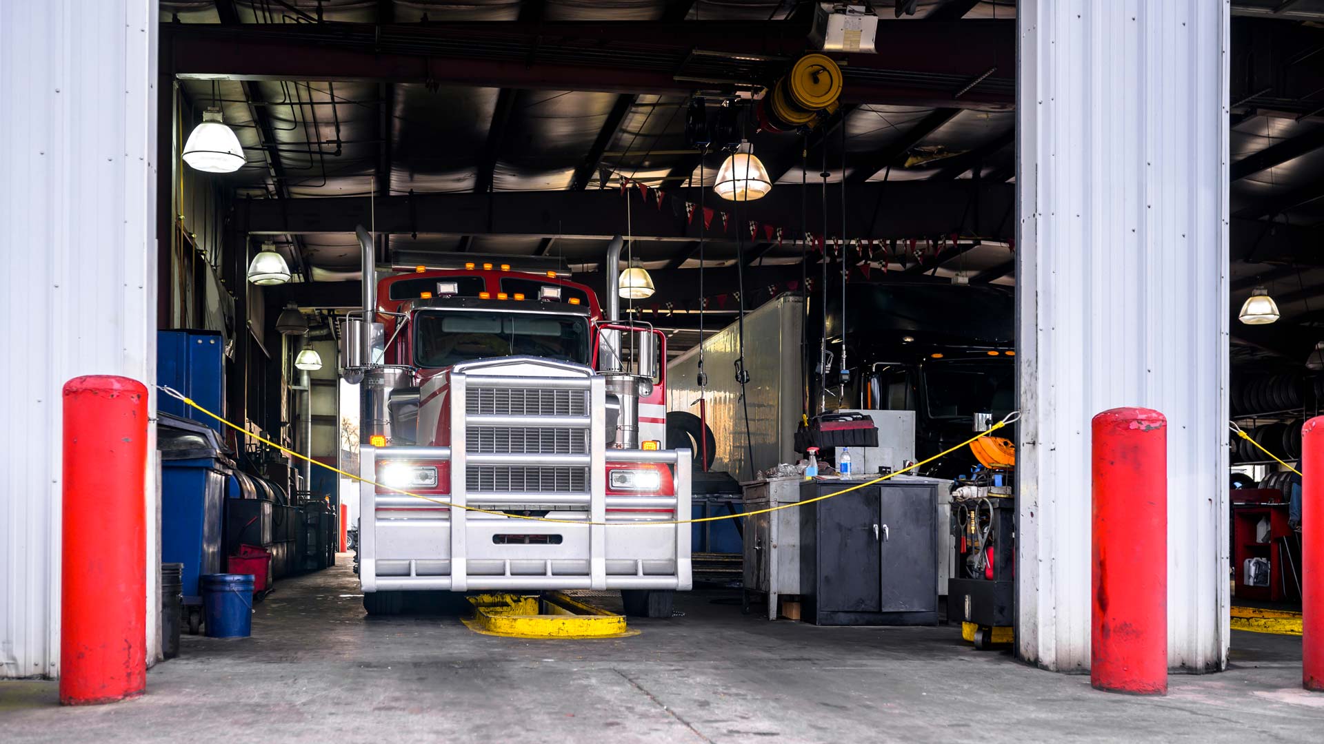 trucking-repair2 Commercial Trucking