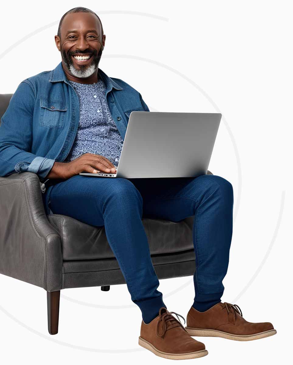 smiling-man-using-computer2 Intelligent Insurance Group commercial trucking and business insurance experts in all 50 states