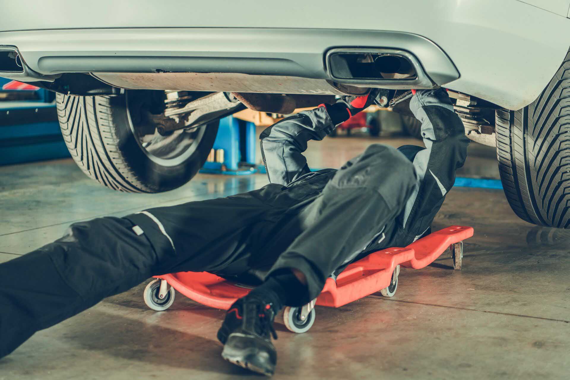 Car Mechanic Repair Vehicle Insurance for Auto Body Shops