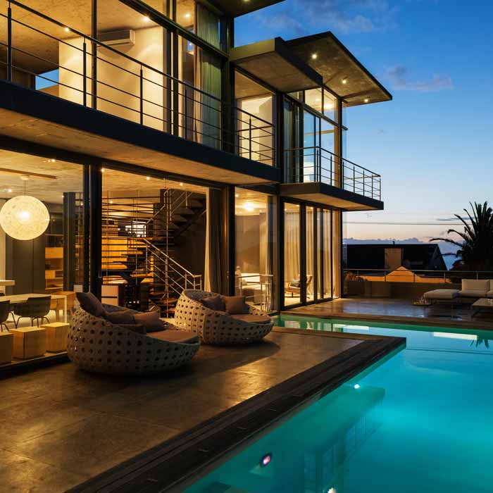 luxury-house700-1