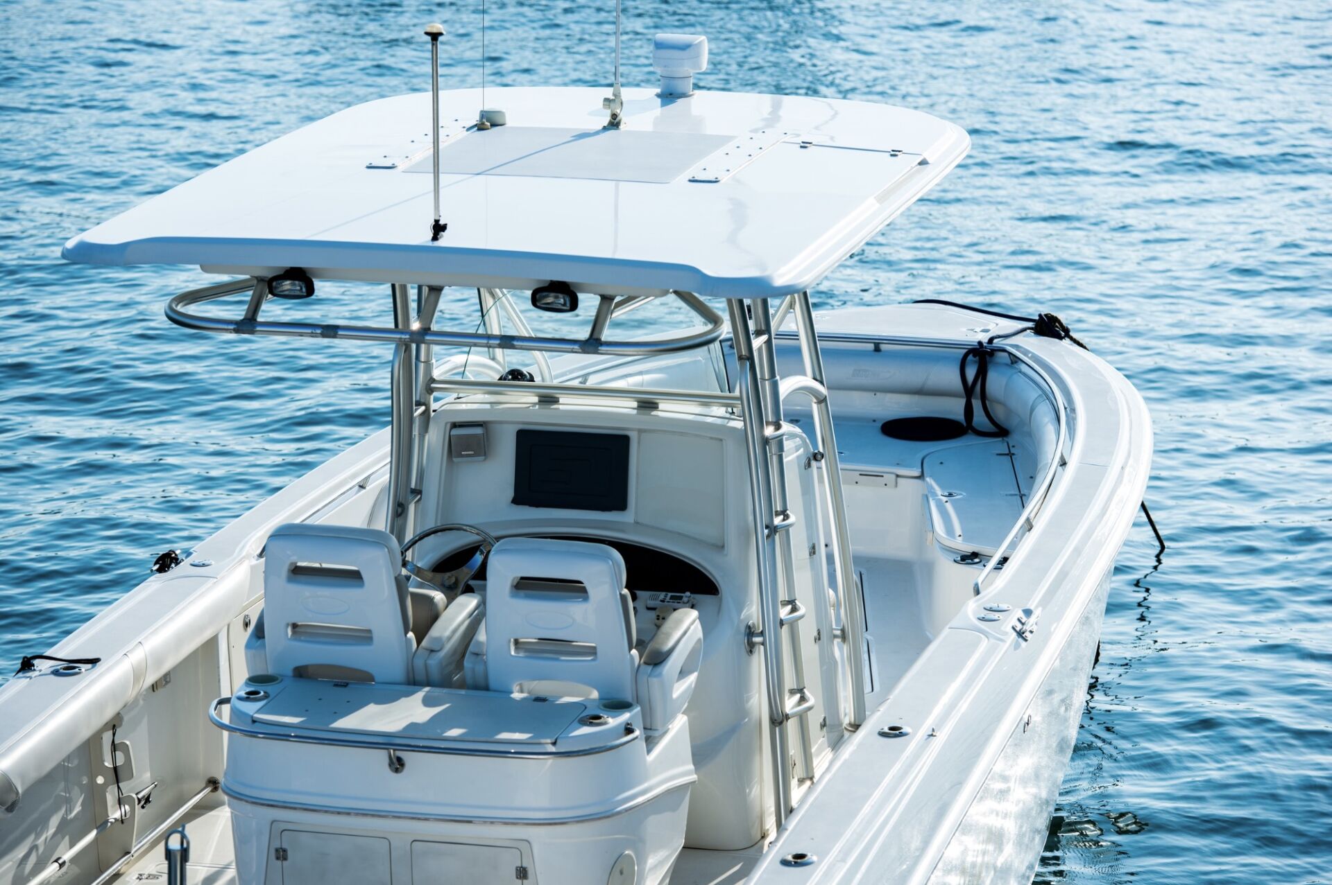 Center Console Sport Fishing Boat