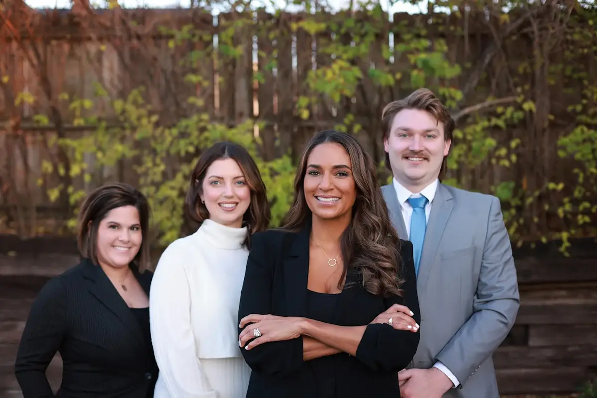 rtthomas-group-photo2 Guiding you safely, protecting you fully