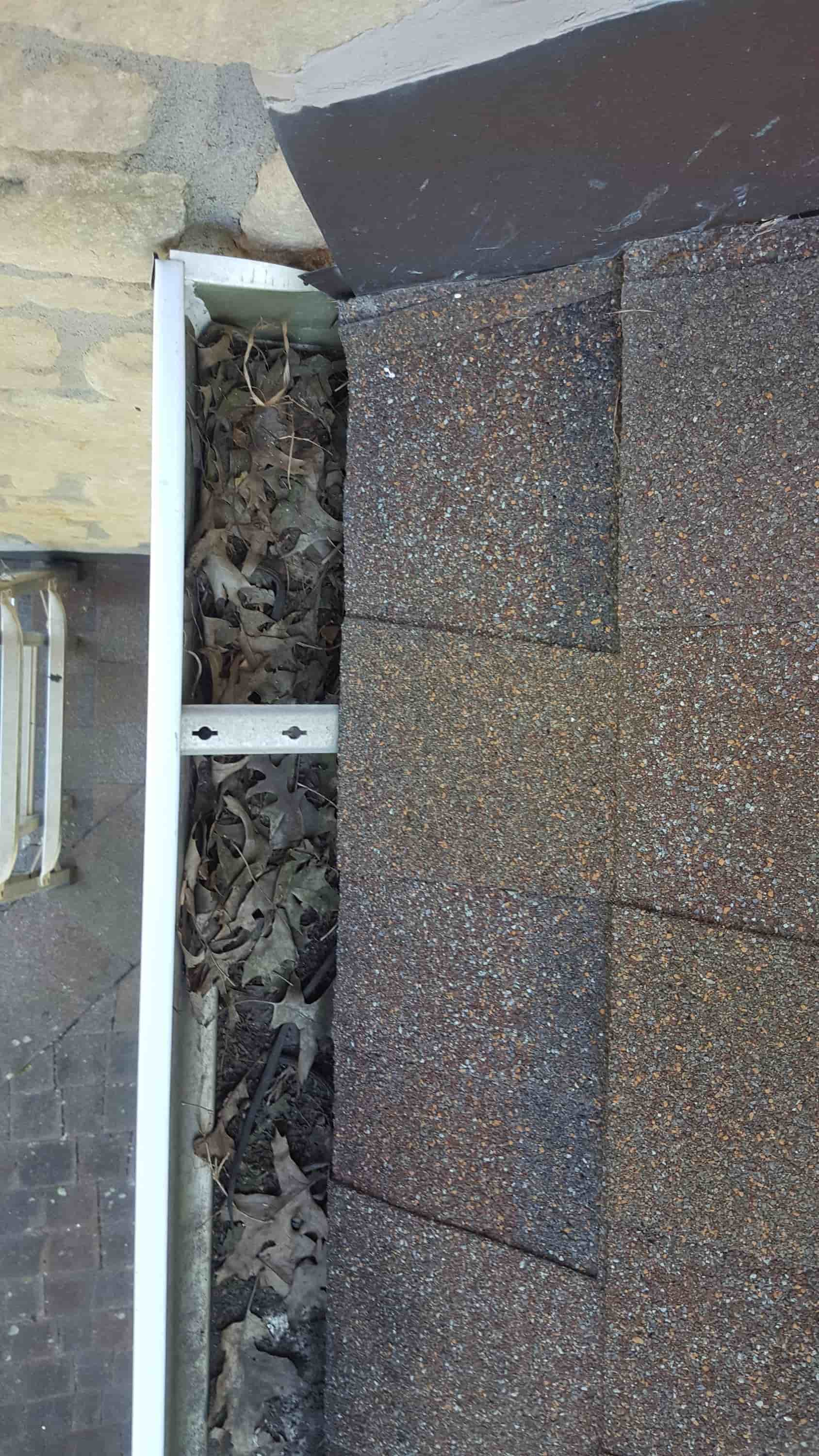 how to clean out house gutters