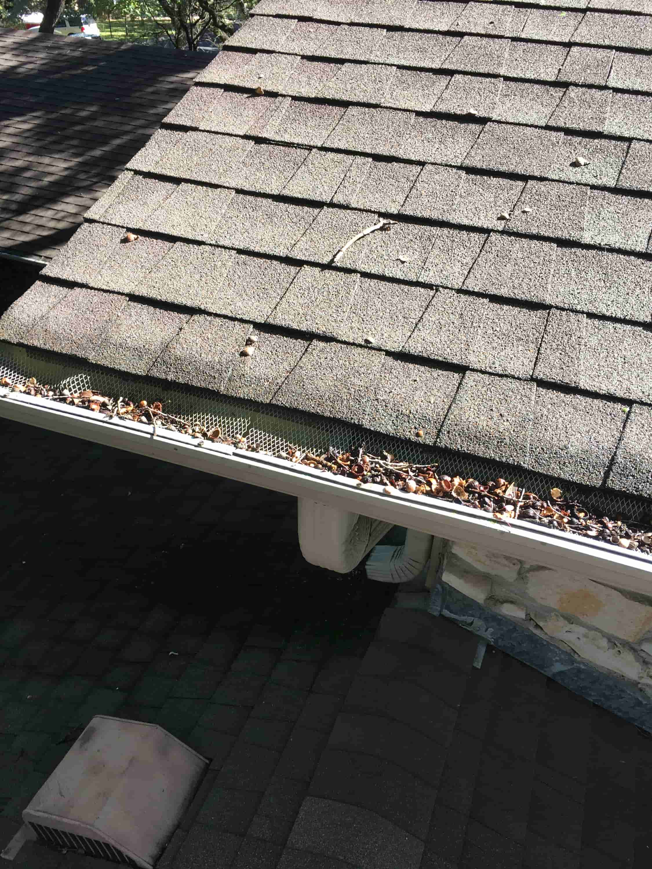 how to clean your gutters easily