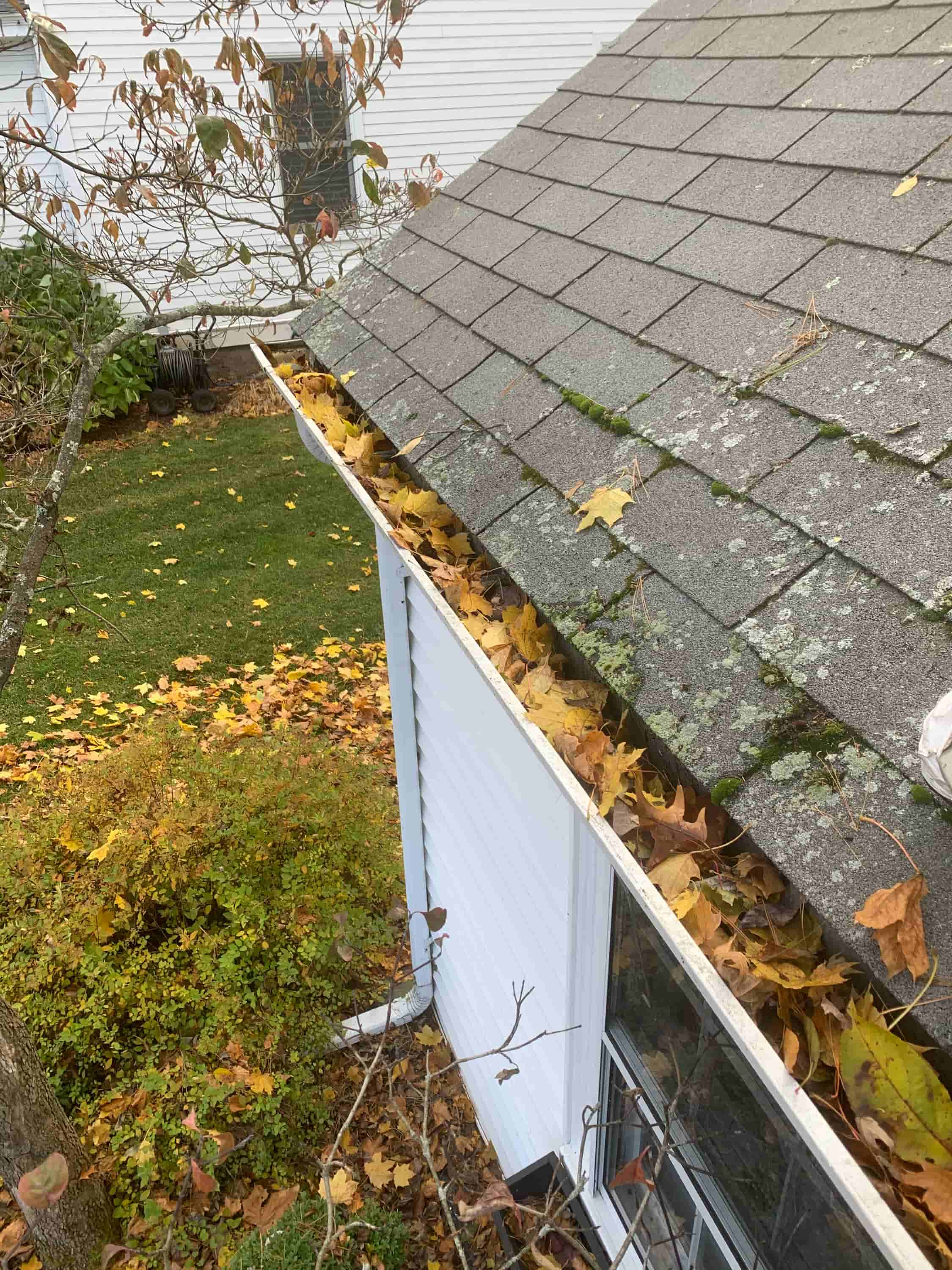 fix gutter downspout