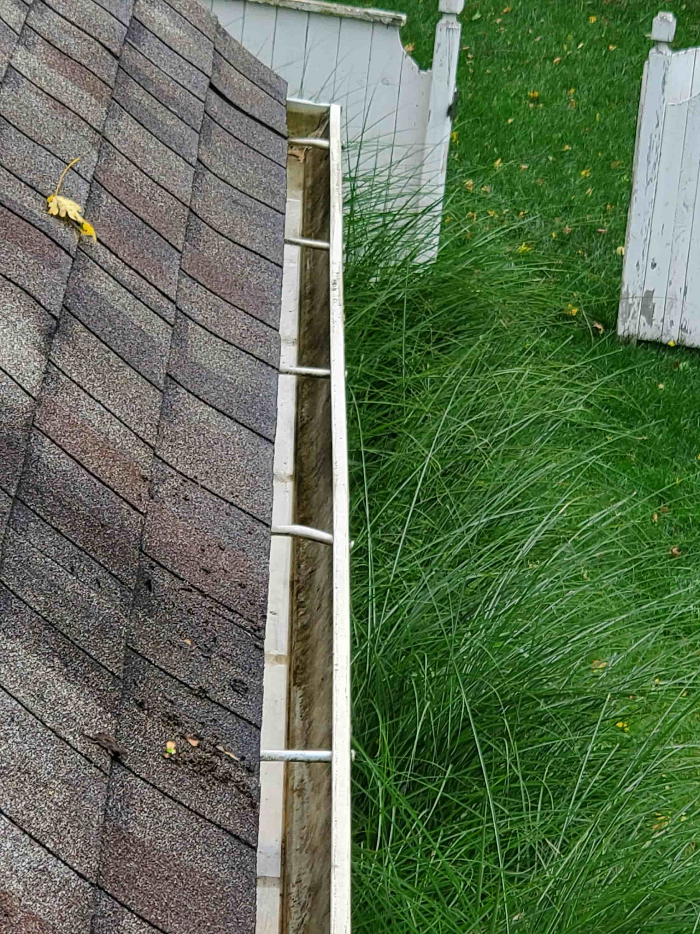 plastic gutter repair