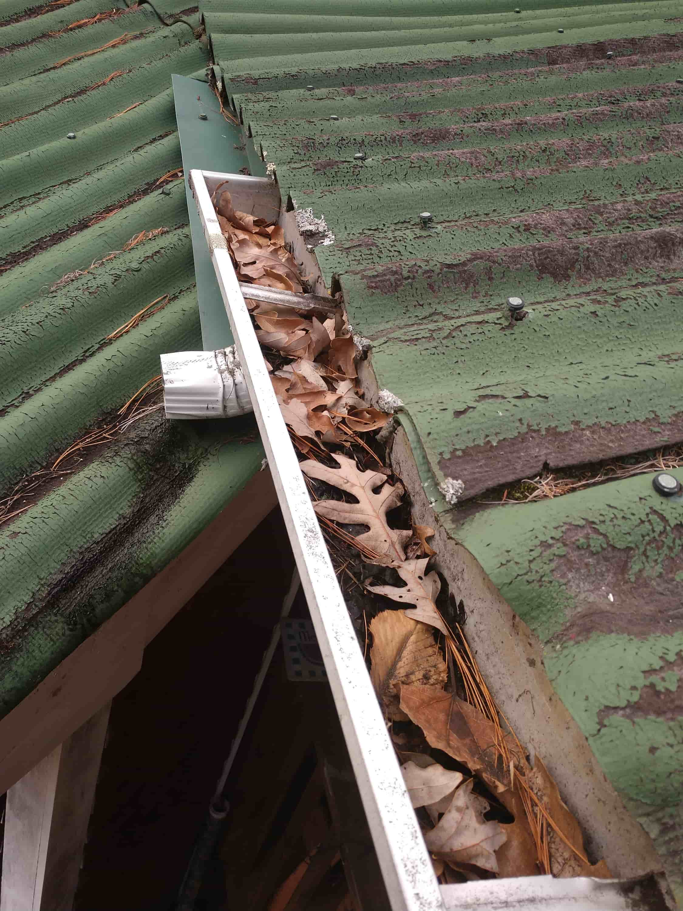 how much is gutter cleaning service