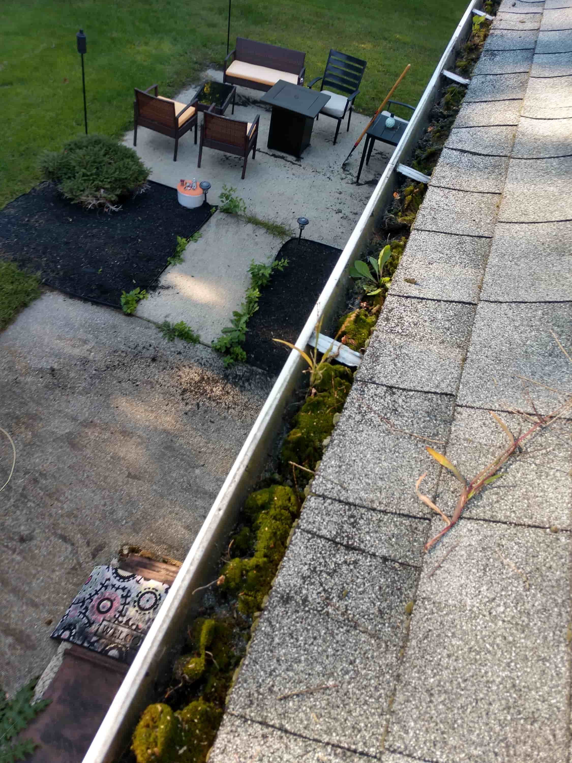 gutter cleaning from ground