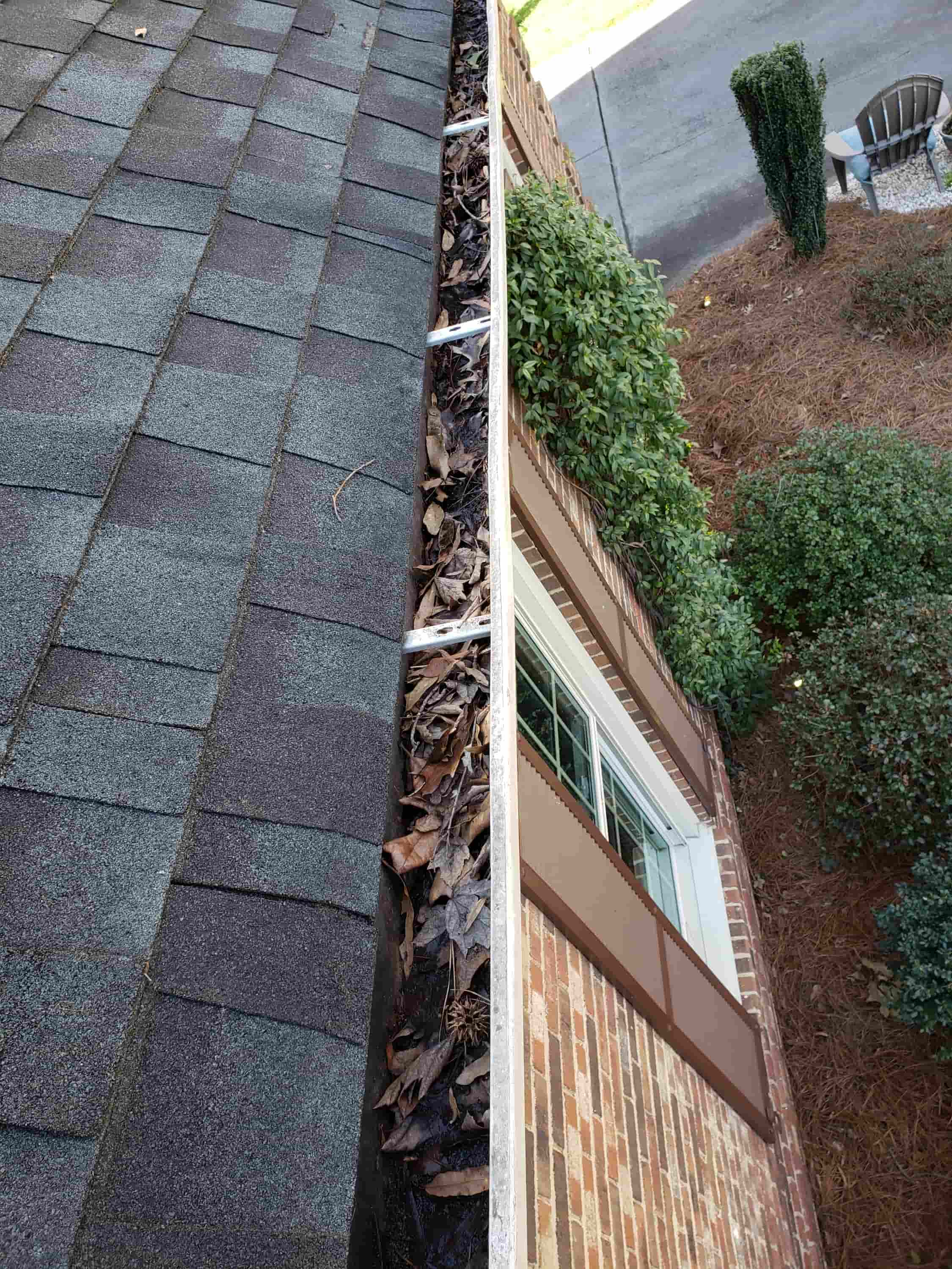 cleaning high gutters